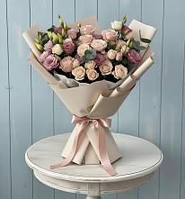 Букет цветов из:  Розы и Лизиантусы в Афанасово