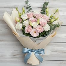 Букет цветов из:  Лизиантусы в Афанасово