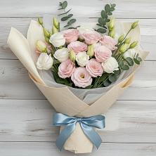 Букет цветов из:  Лизиантусы в Афанасово