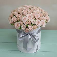 Цветочная композиция из Розы в шляпной коробке в Афанасово