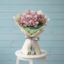 Букет цветов из:  Орхидеи и Розы в Афанасово