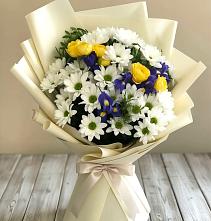 Букет цветов из:  Ирисы, Хризантемы и Розы #REPLACE_PRED# Афанасово