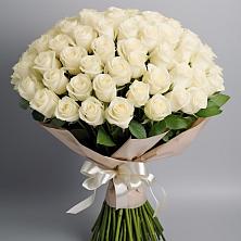 Букет 101 беля роза Белоснежка в Афанасово