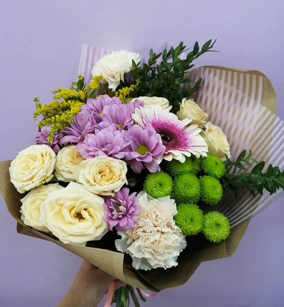 Букет цветов из: Хризантемы, Розы, Гвоздики и Герберы в Афанасово