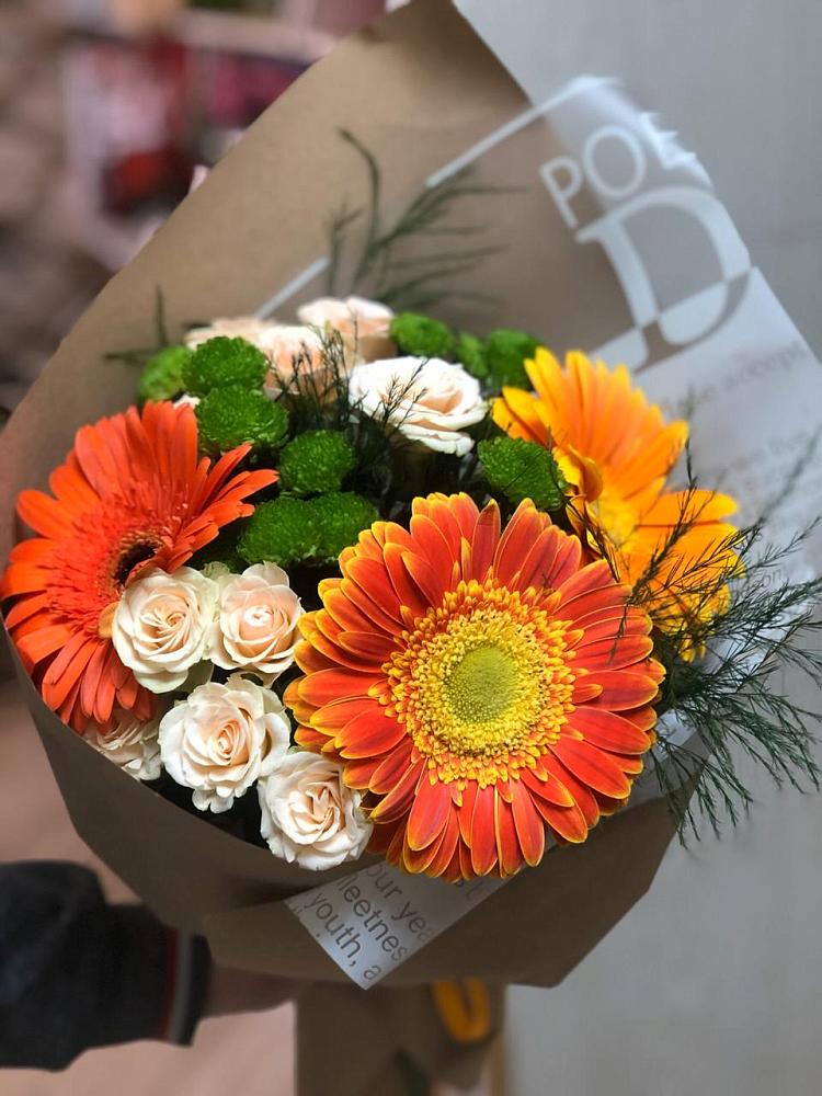 Букет цветов из: Герберы, Хризантемы и Розы в Афанасово